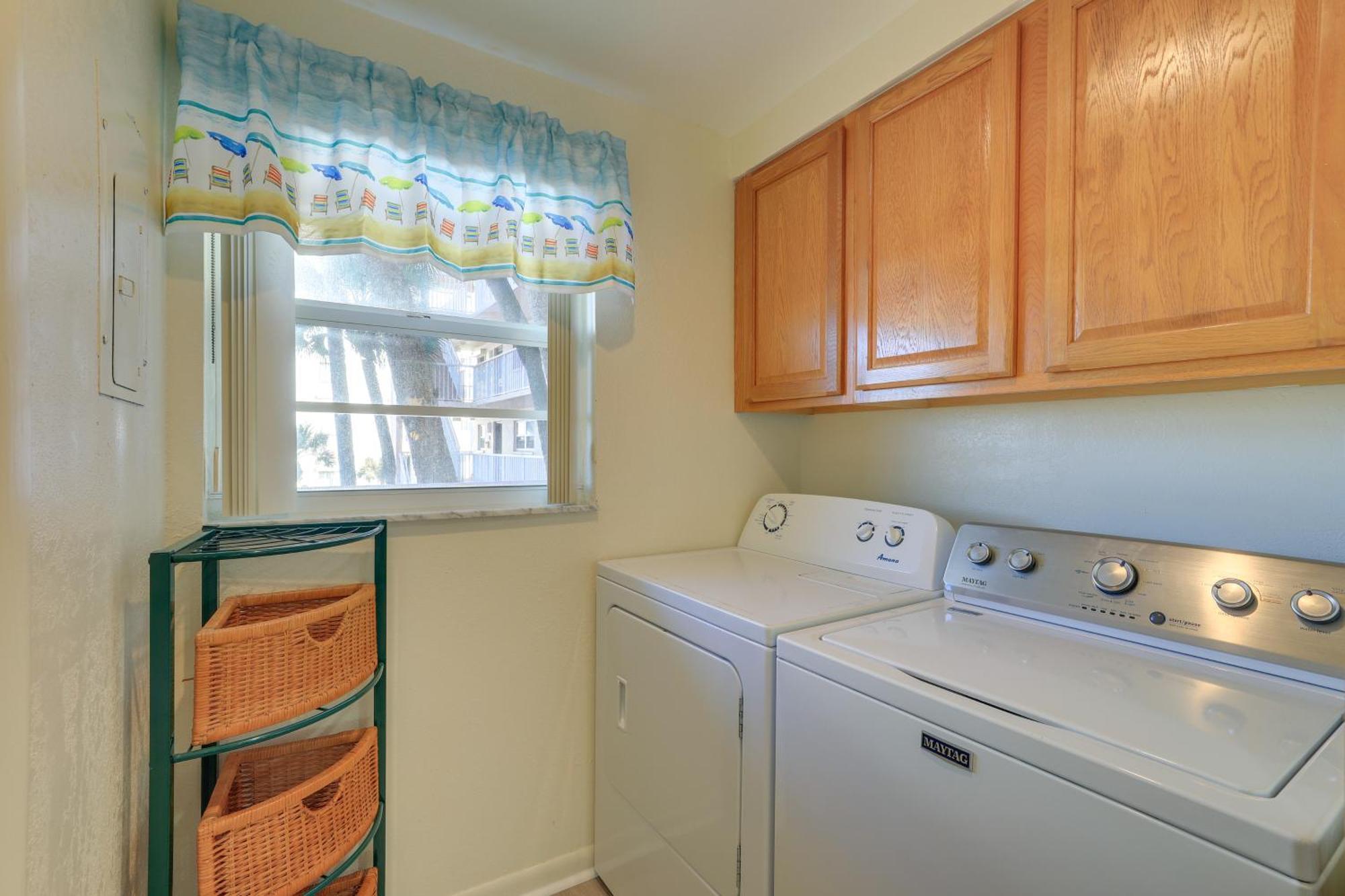 Central Cocoa Beach Condo With View, Steps To Beach! المظهر الخارجي الصورة