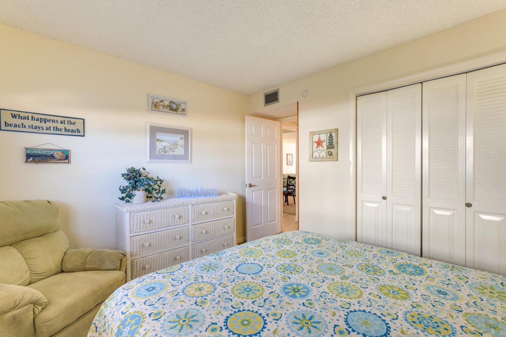 Central Cocoa Beach Condo With View, Steps To Beach! المظهر الخارجي الصورة