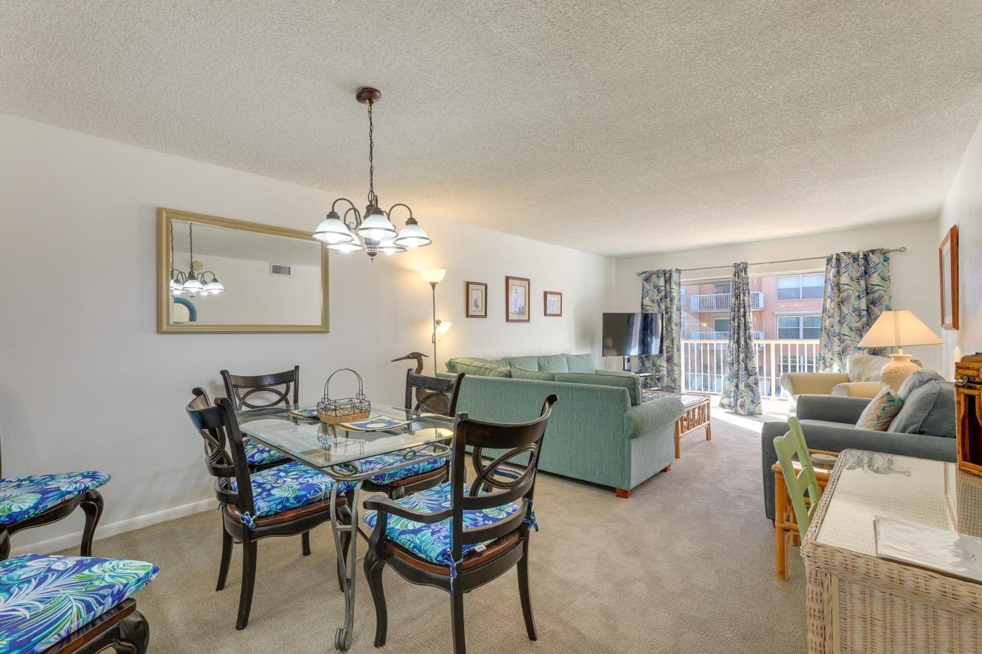 Central Cocoa Beach Condo With View, Steps To Beach! المظهر الخارجي الصورة